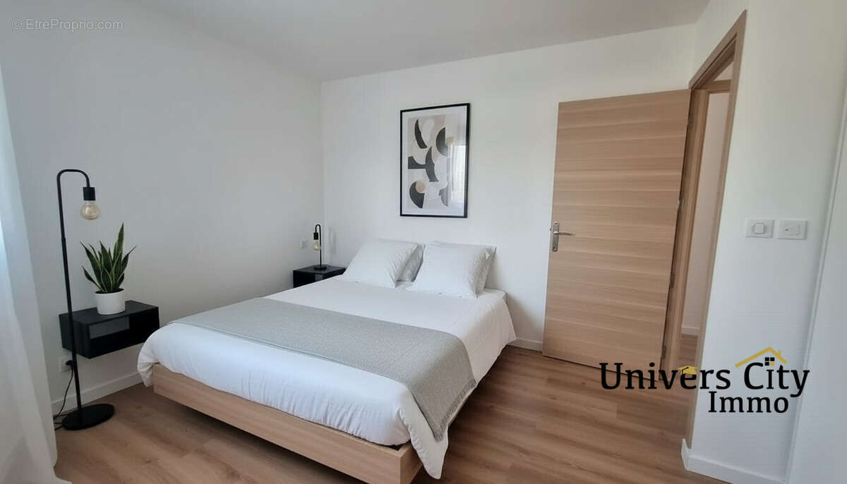 Maison 132 m² à La Chapelle-Sur-Erdre  - photo 7