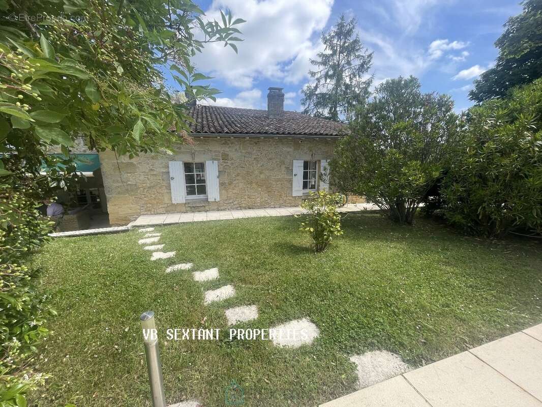 Maison à LANGOIRAN