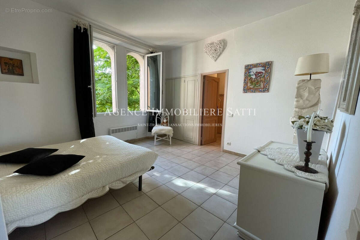 Appartement à SAINT-TROPEZ