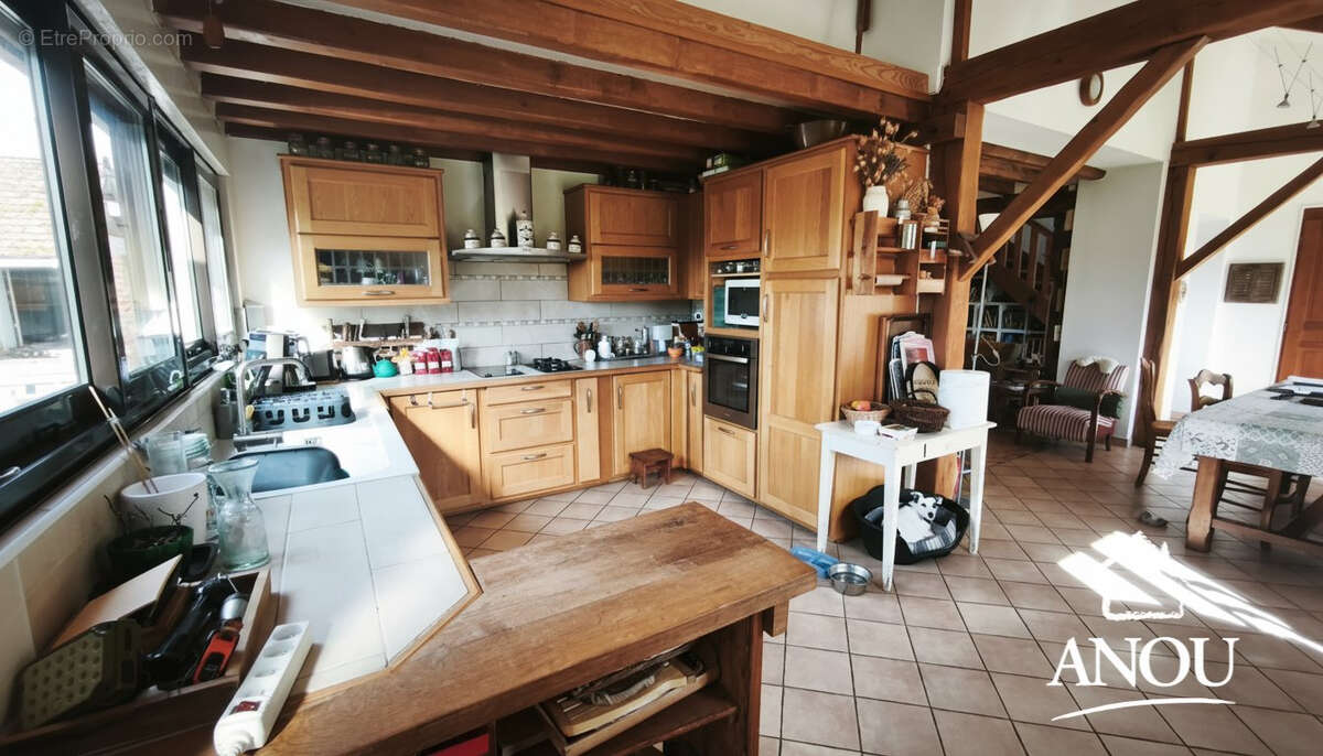 Maison à LA BAZOCHE-GOUET