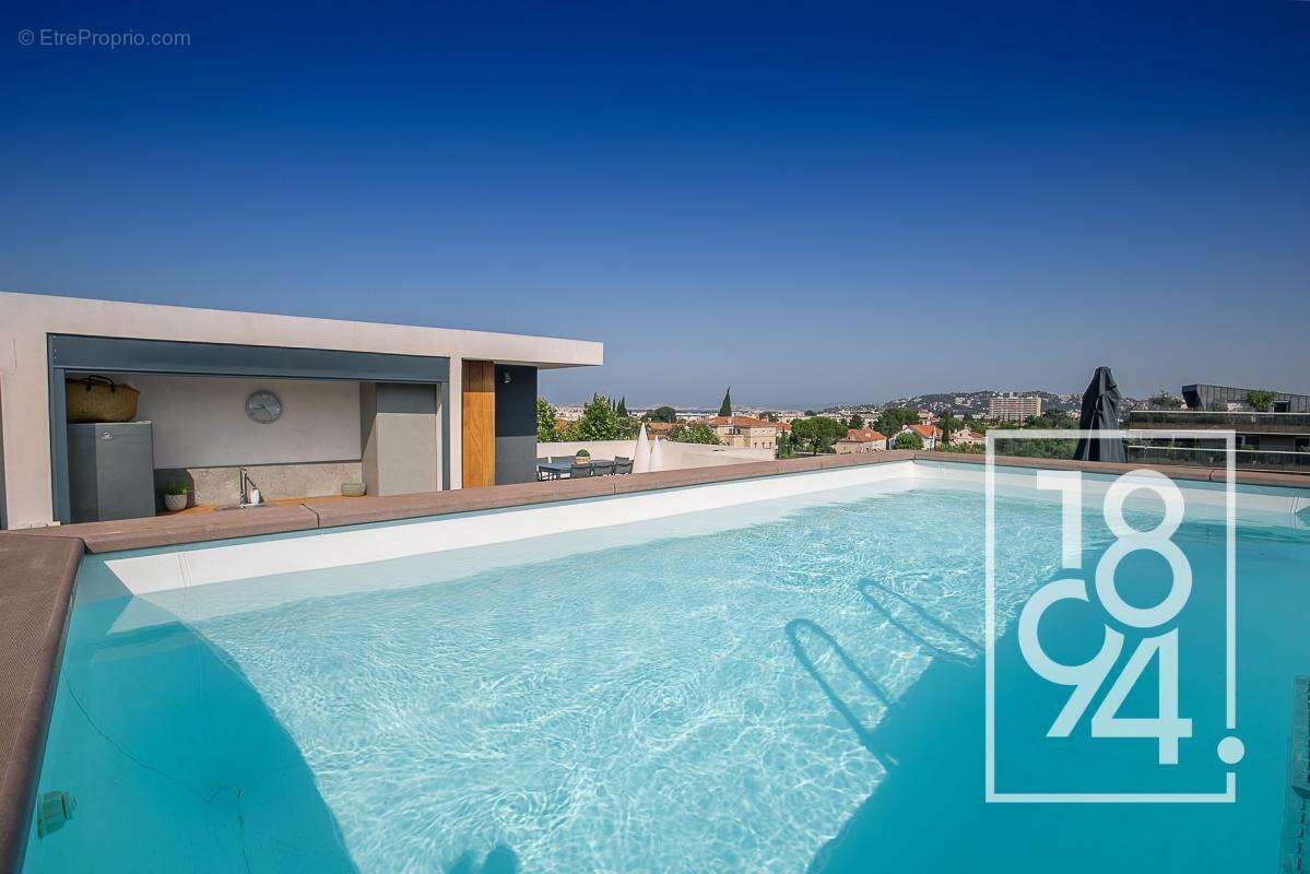 Appartement à MARSEILLE-9E