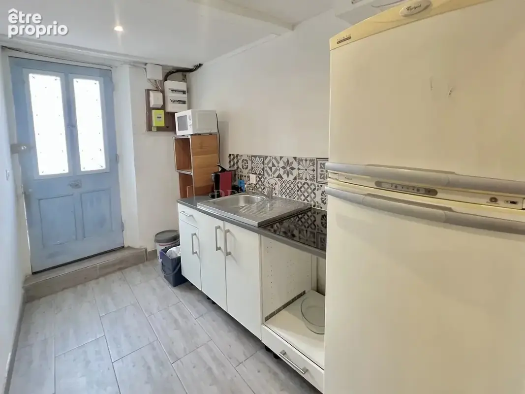 Grand studio de 41 m2 Fréjus Centre Historique, accès facile - photo 9