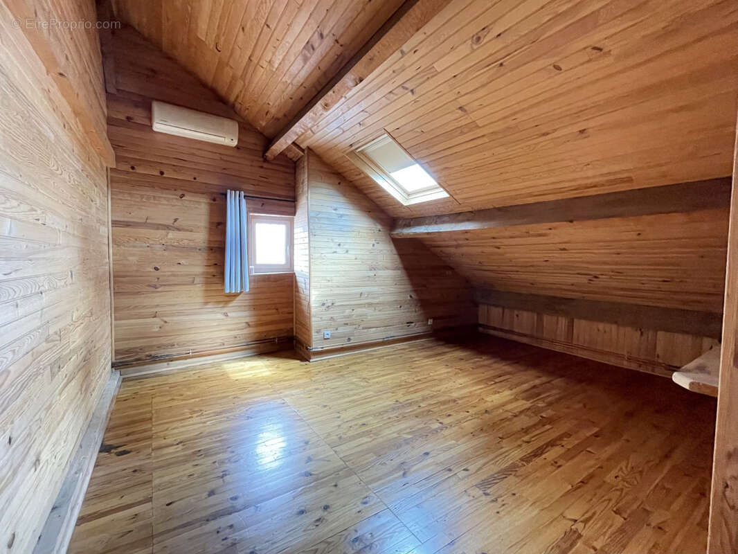 Appartement à YSSINGEAUX