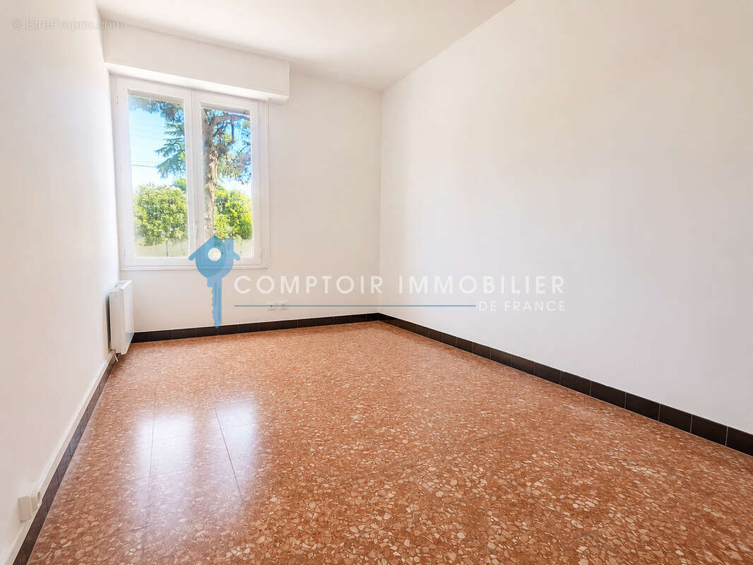 Dépt Hérault (34), à vendre MONTPELLIER Appartement studio de 19m2. - photo 3