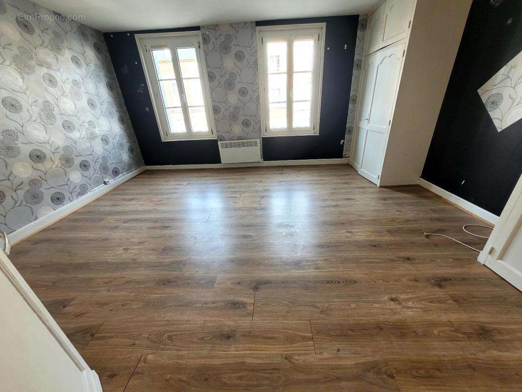 Appartement à DOZULE