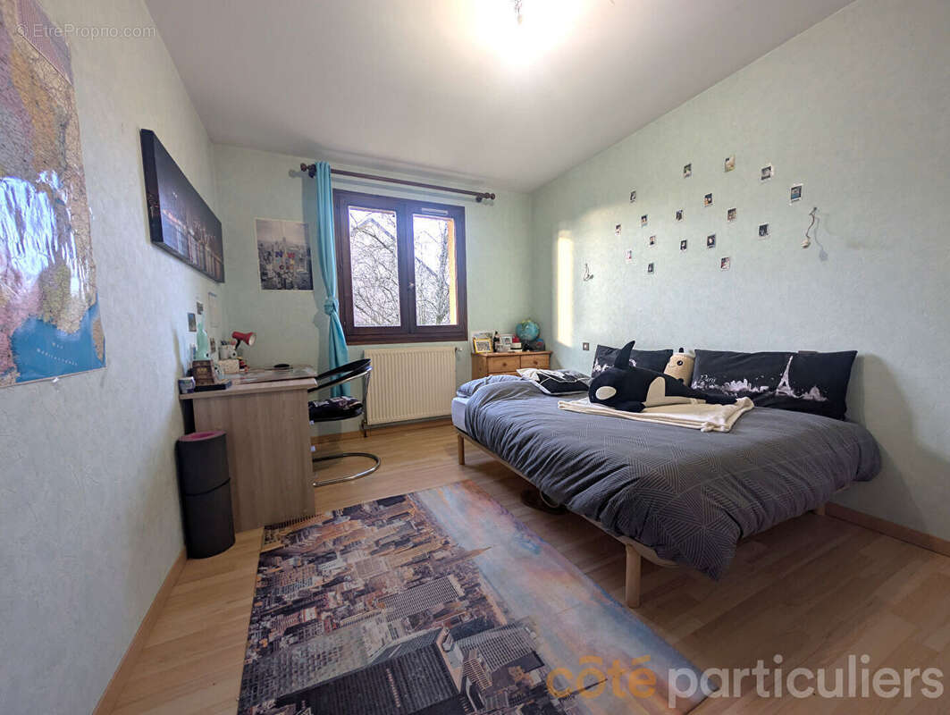 Maison à LUC-LA-PRIMAUBE