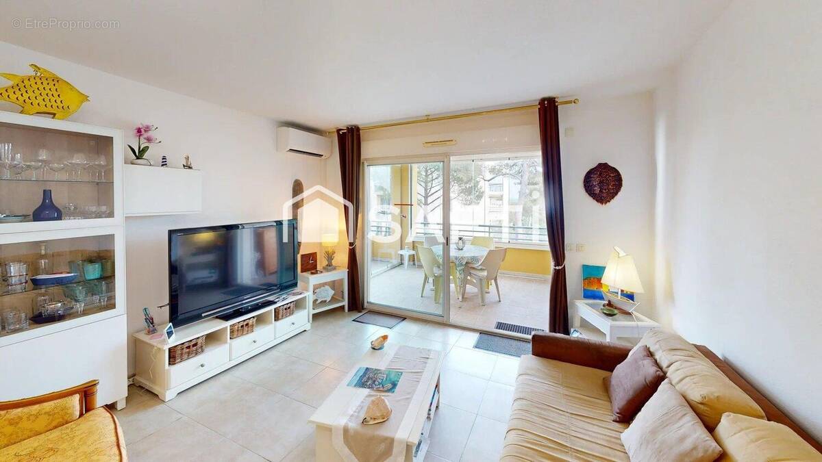 Photo 1 - Appartement à FREJUS