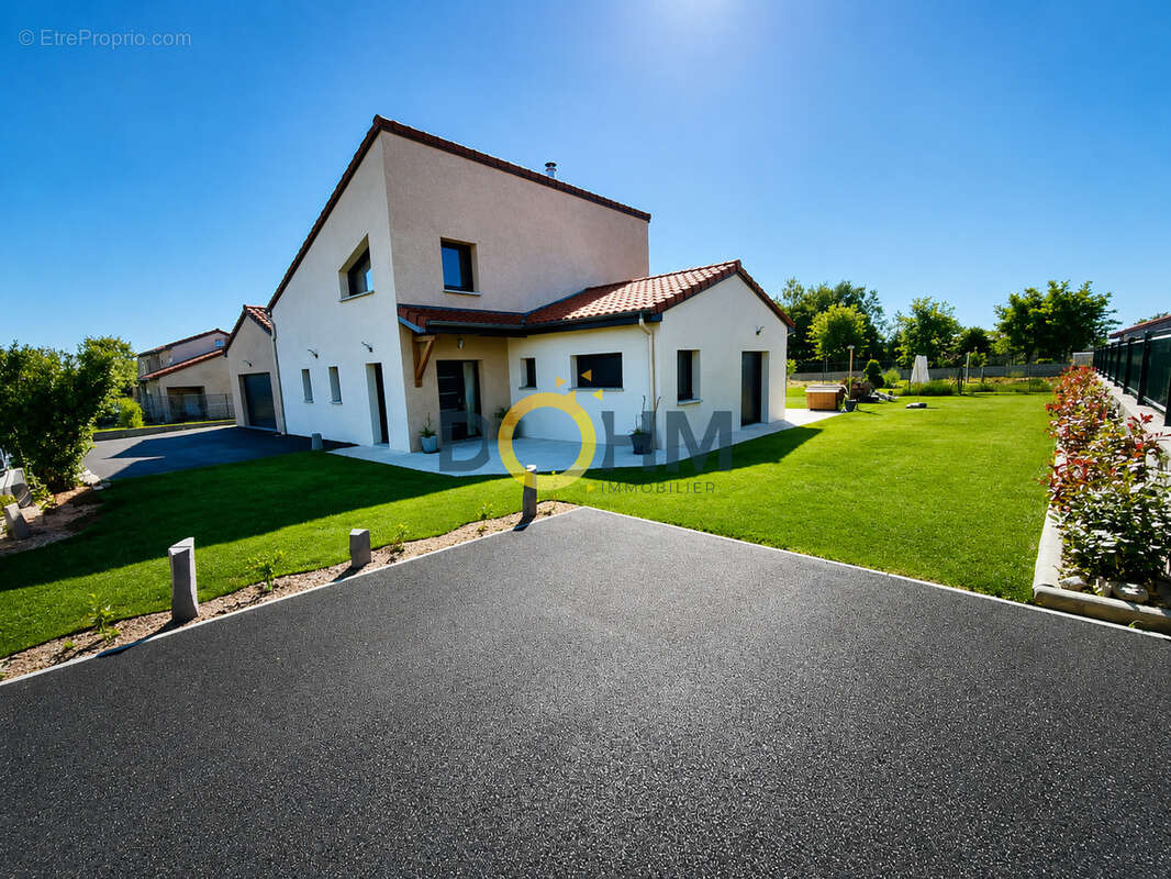 Maison 182m2, 4 chambres voire 5, sur terrain clos et arbore de 900m2 - photo 3