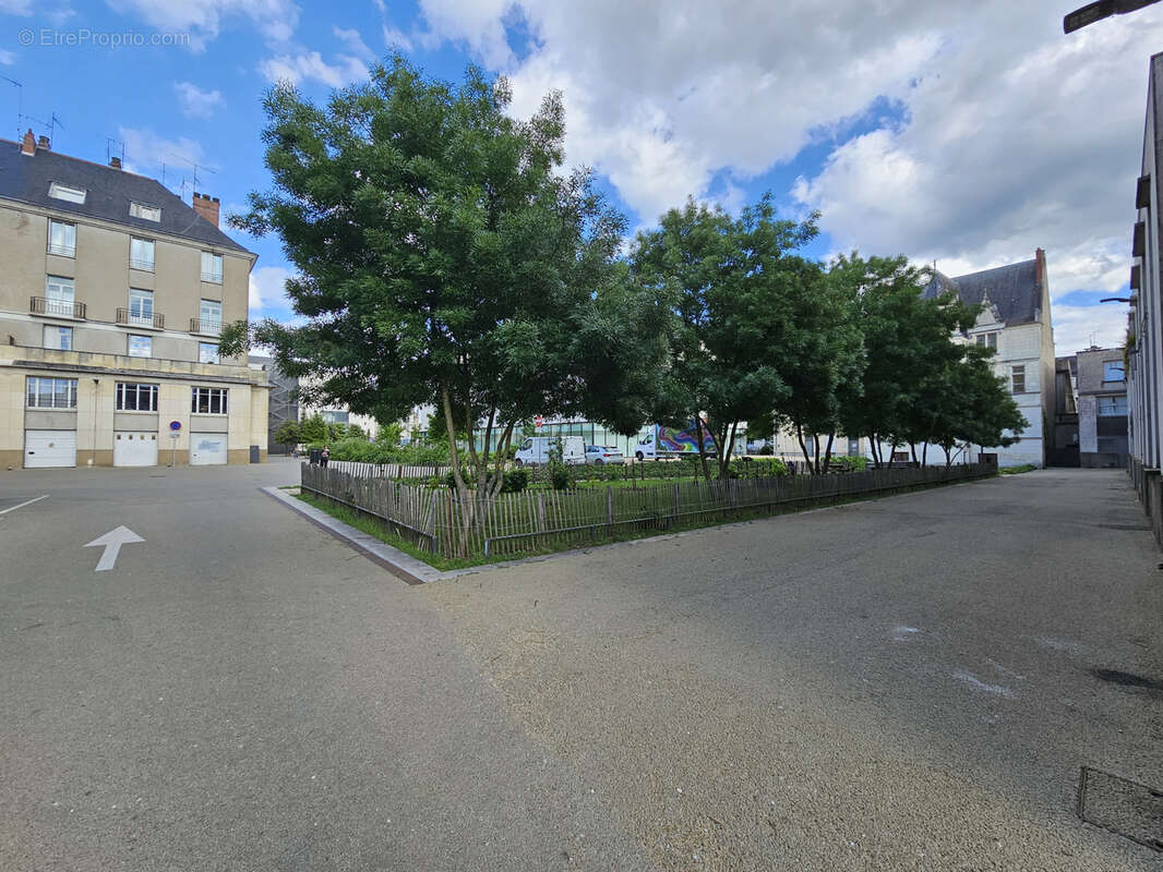 Parking à TOURS