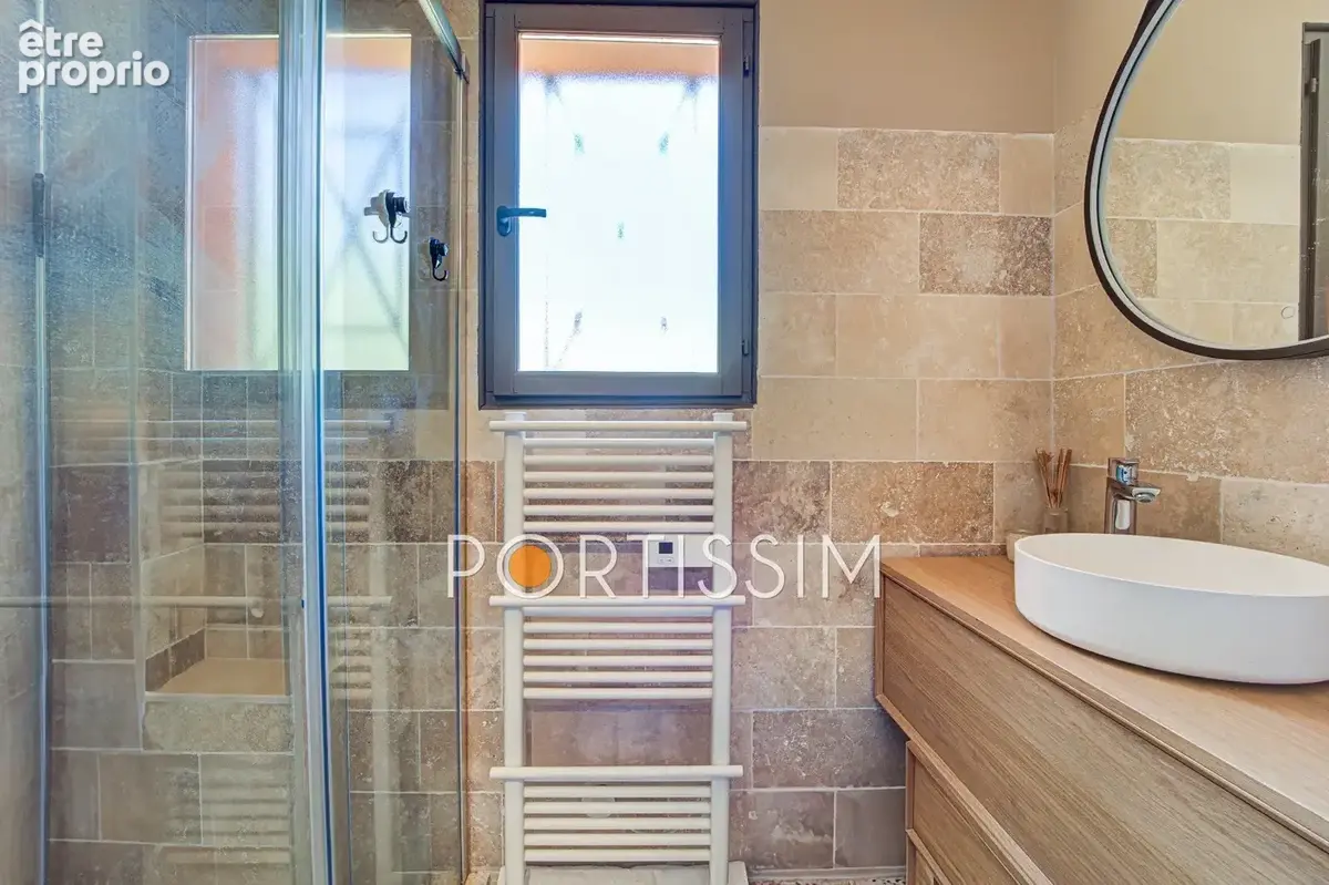 Appartement 50 m² à Saint-Laurent-Du-Var  - photo 7