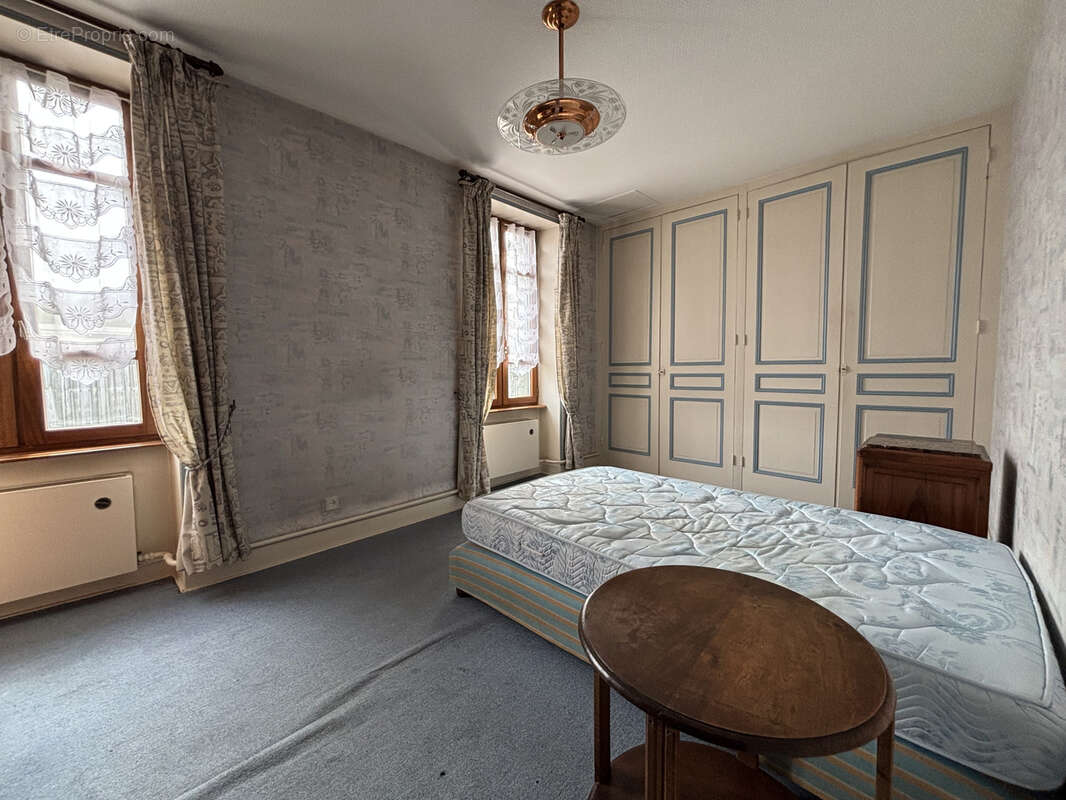 Maison à PONTCHARRA-SUR-TURDINE