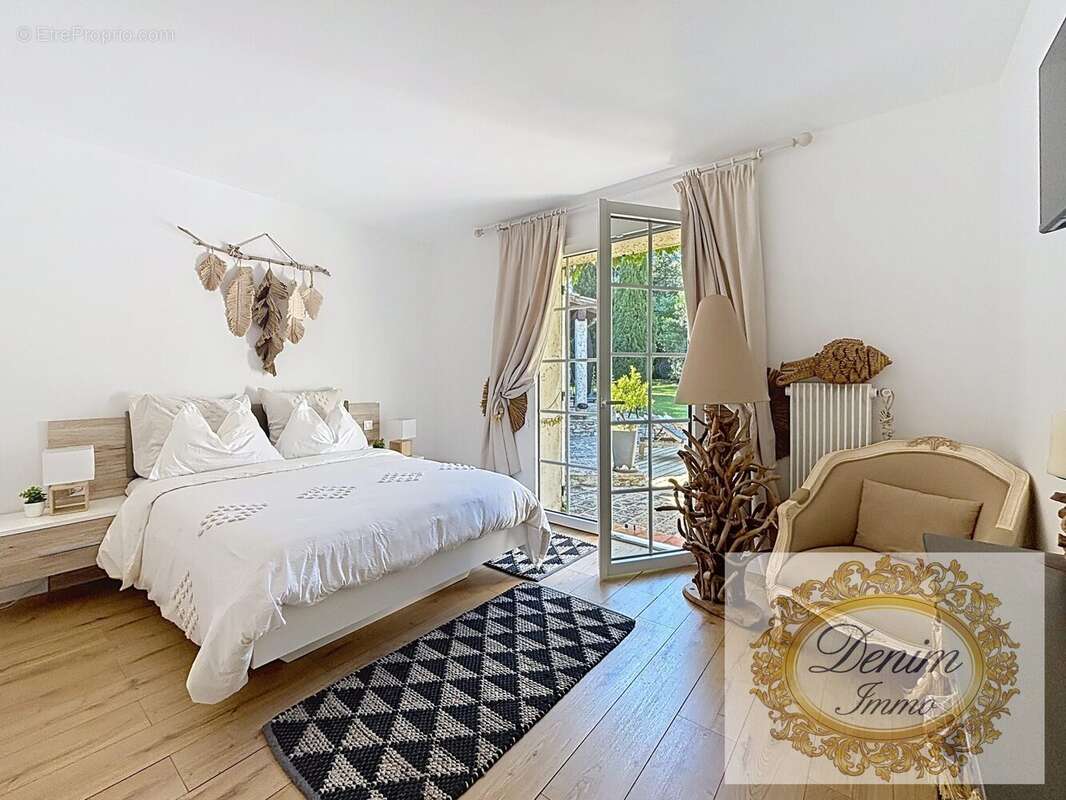 Maison à NIMES