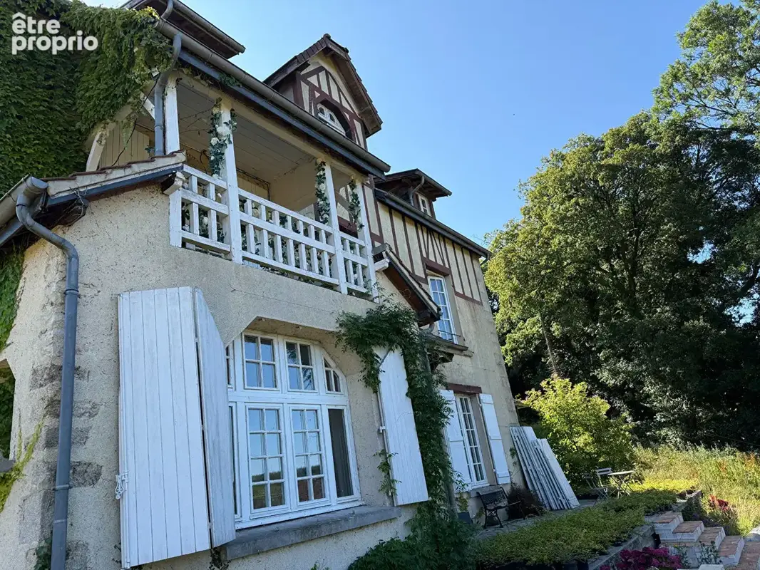 Demeure  avec  tennis et boxes- 6 chambres - proche de radon - photo 12