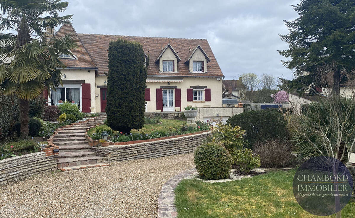 Maison à NOYERS-SUR-CHER