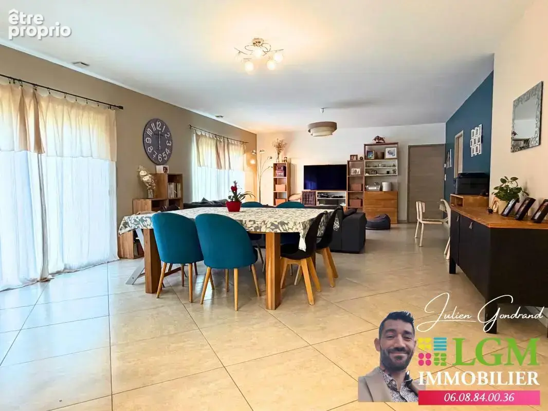  nozières – maison de plain-pied 4 chambres, piscine & garage  - photo 8