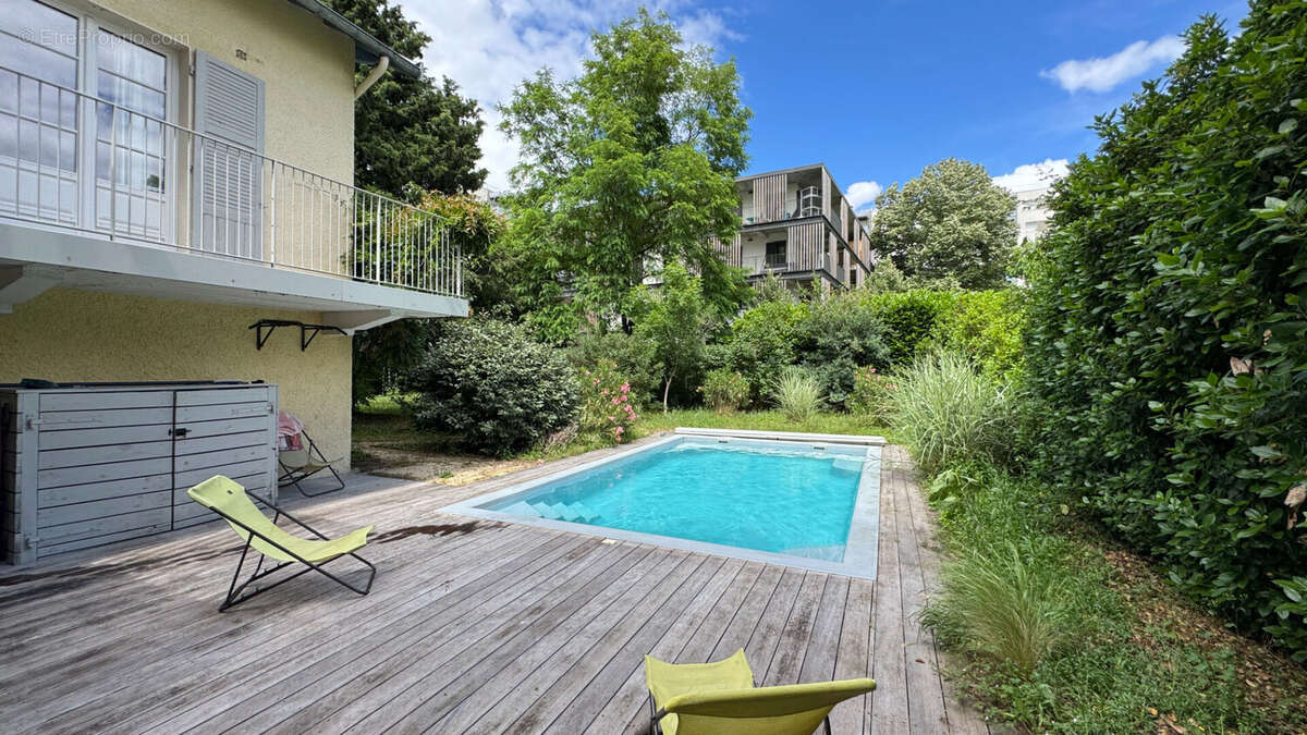 Maison Familiale - 5 Chambres - Piscine - Poss. Studio indépendant - photo 18