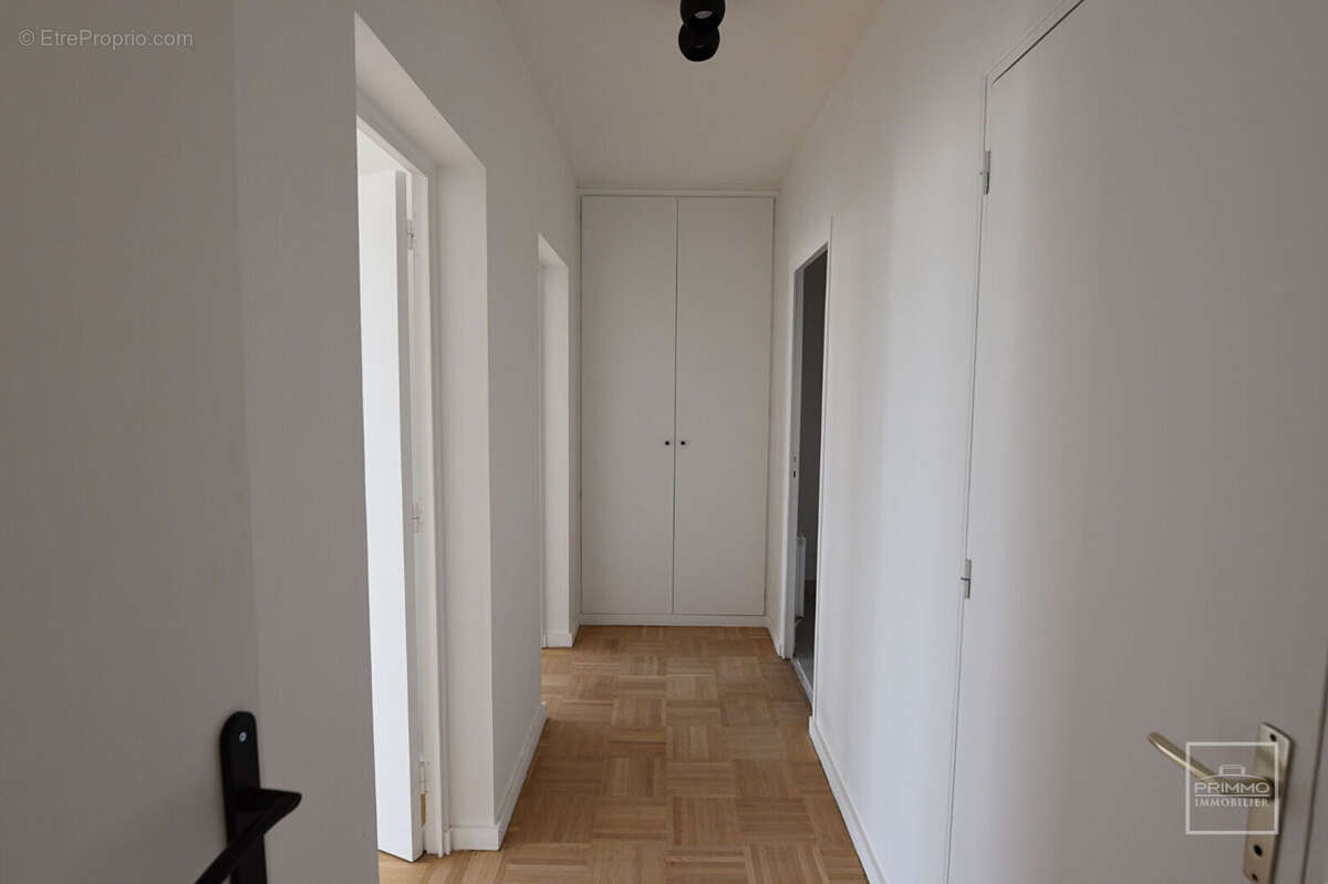 Appartement à SAINTE-FOY-LES-LYON