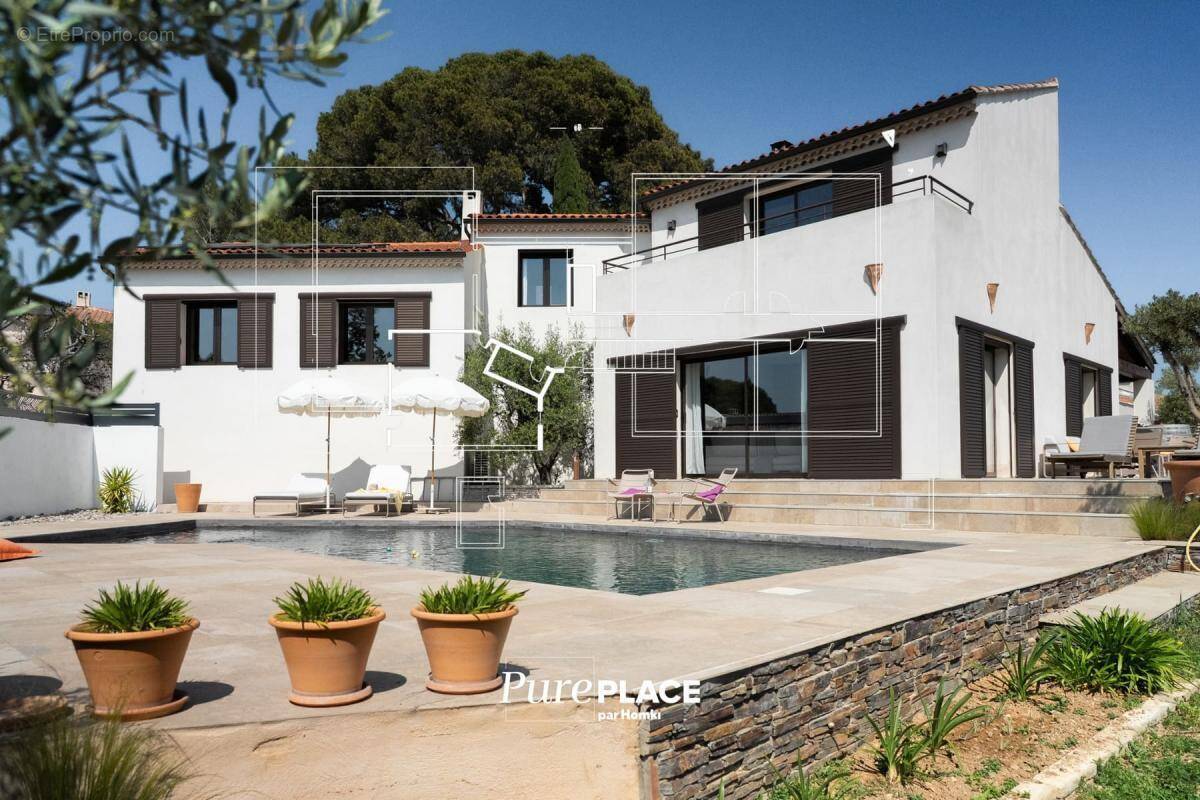 Maison à MARTIGUES