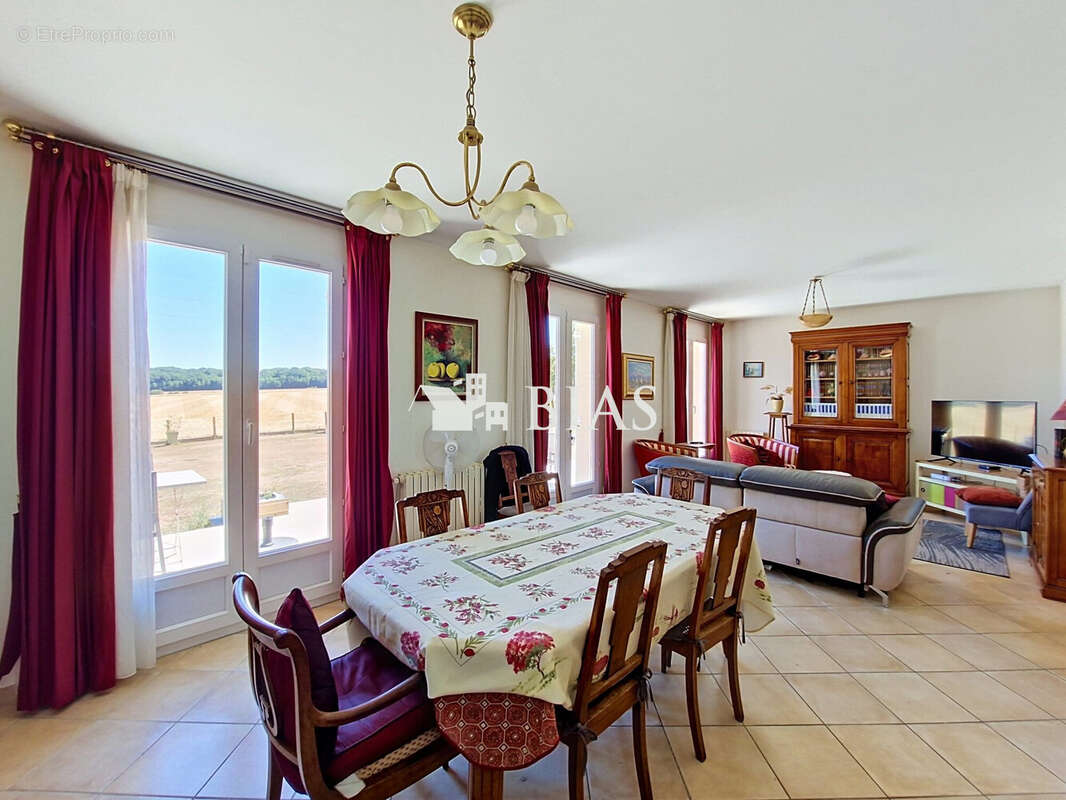 Maison 6 pièces 139 m² à vendre à Fontaine-Bellenger (27600) - photo 5