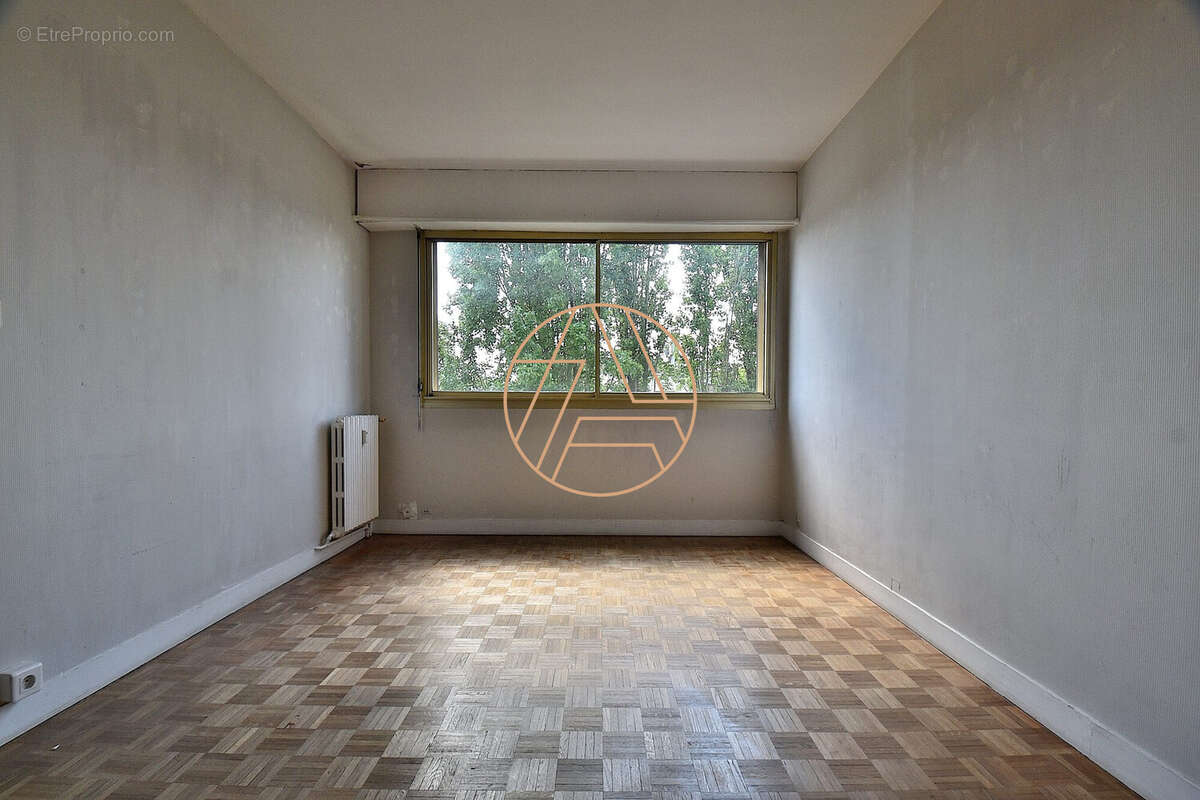 Appartement à SAINT-MAUR-DES-FOSSES