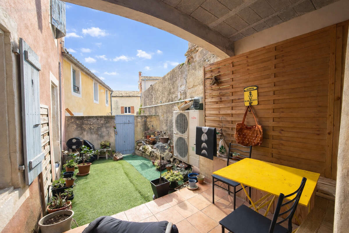 Appartement à CHATEAUNEUF-DU-RHONE
