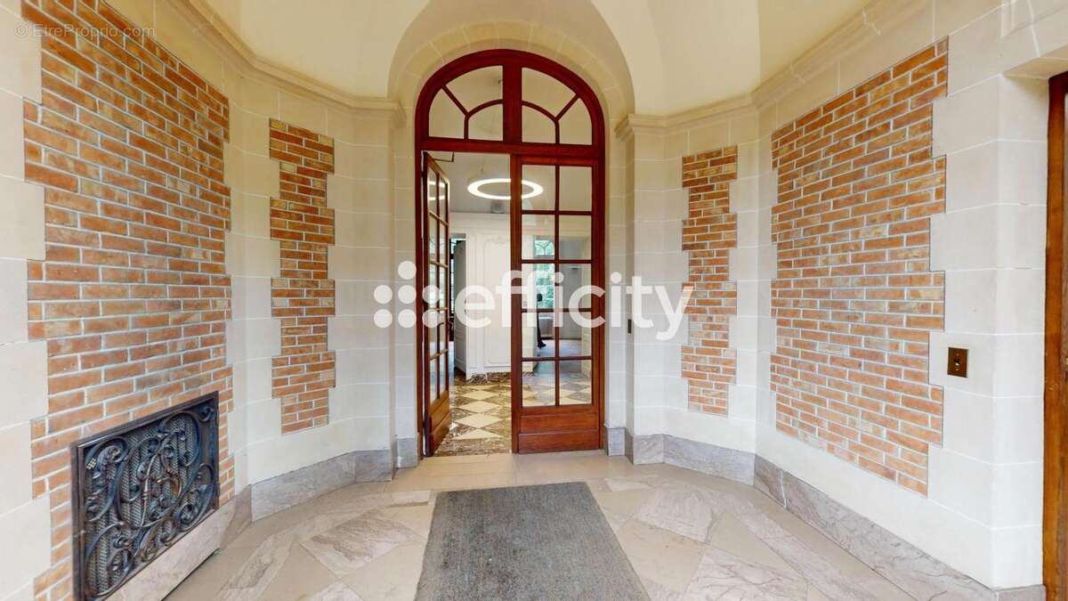 Maison 1130 m² à Mouvaux  - photo 6