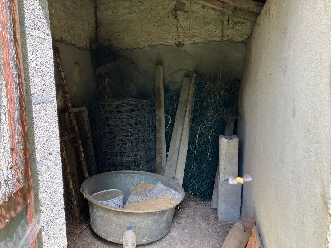 Maison à SAINT-MARCEL-EN-MARCILLAT