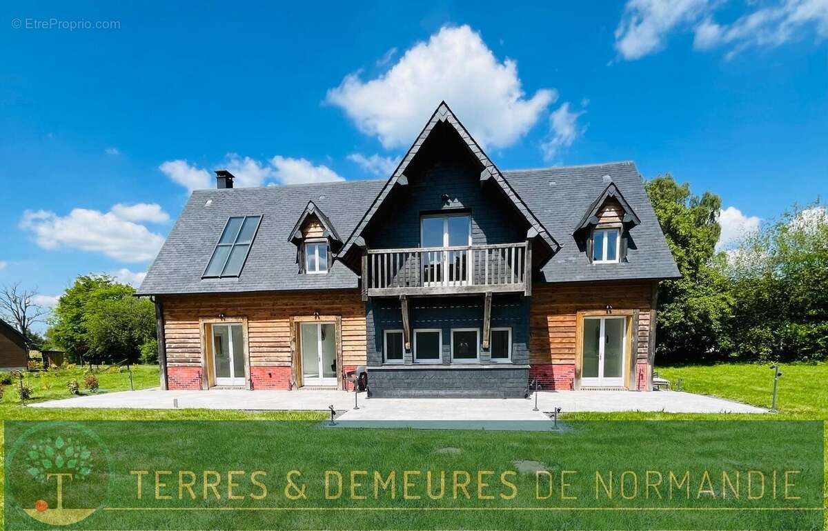 Maison à PONT-L'EVEQUE