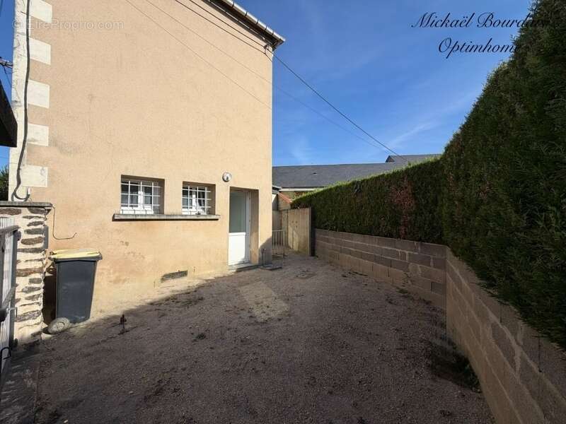 Maison à LE LUDE