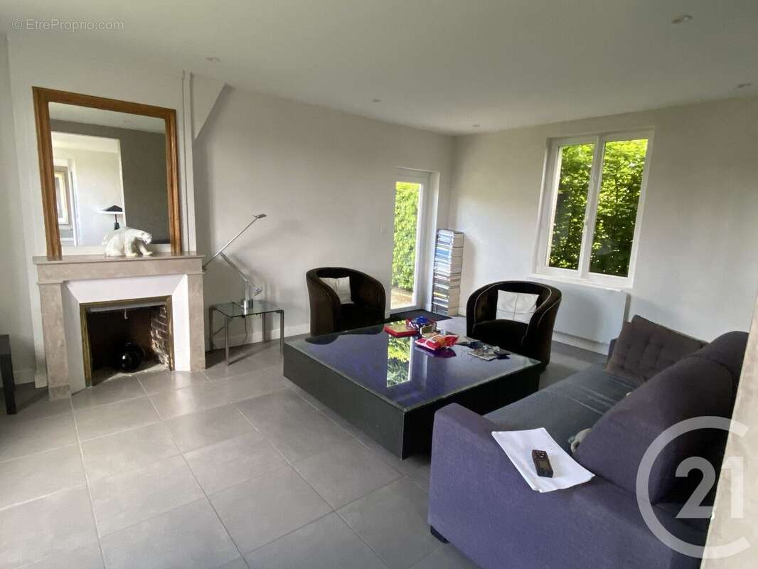 Maison à THIBERVILLE