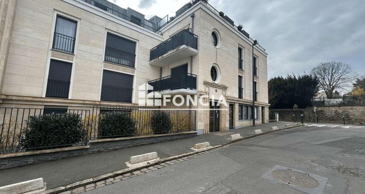 Appartement à THIAIS