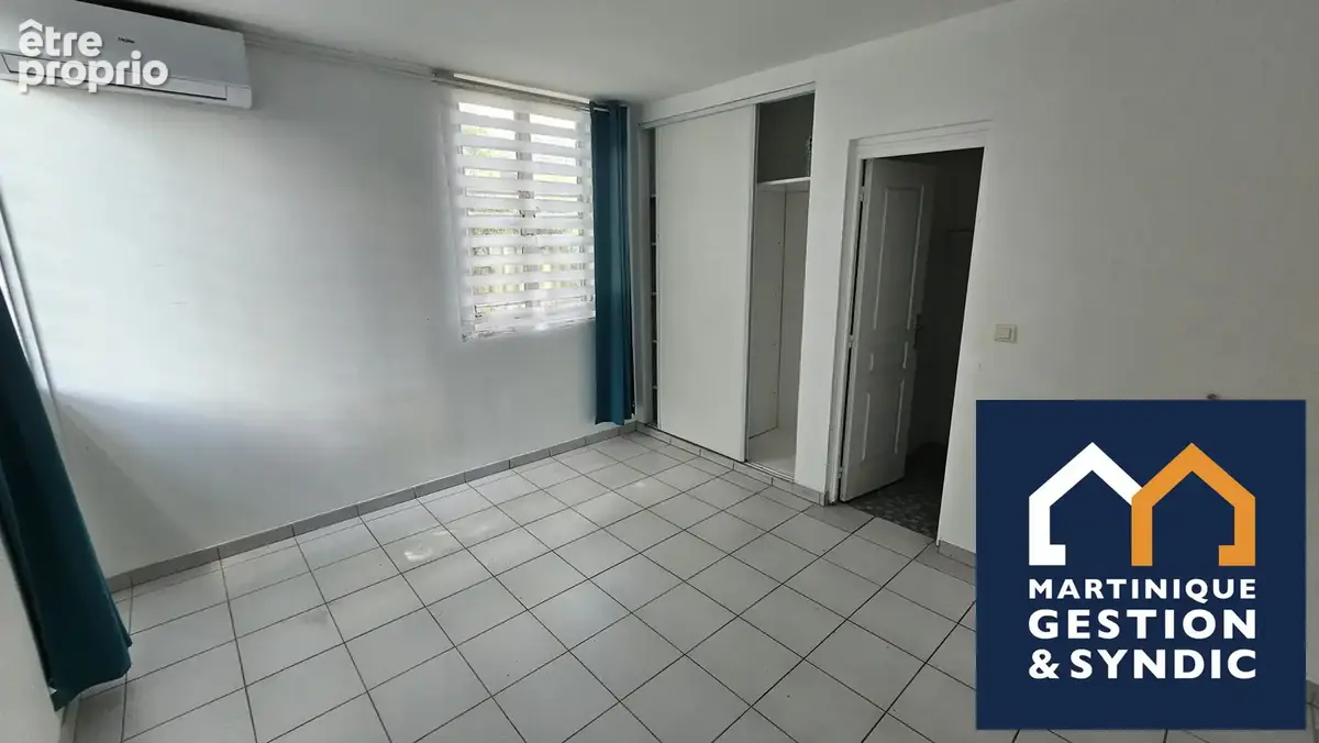 Appartement 112 m² à Fort-De-France  - photo 8