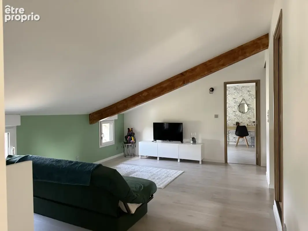 Superbe Maison en Pierre   Entièrement Rénovée   6 Chambres   Piscine   124 m2 de Garage & Ateliers   Terrain - photo 32