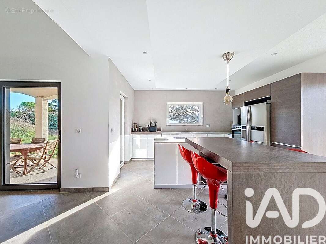 Photo 4 - Maison à CABRIERES-D'AVIGNON