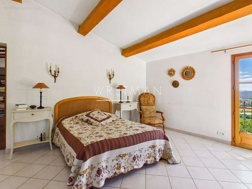 Maison à FAYENCE