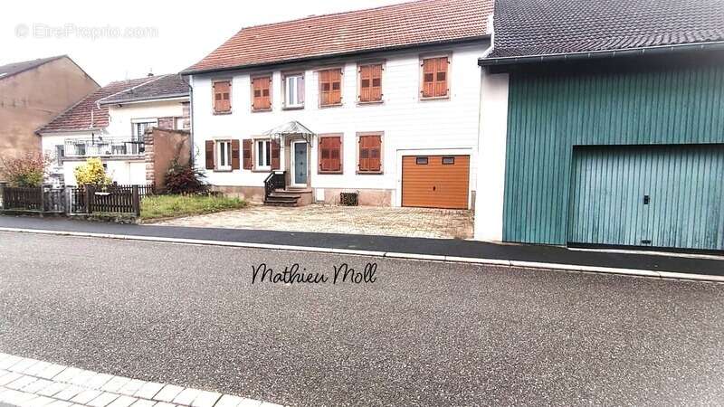 Maison à DIEMERINGEN