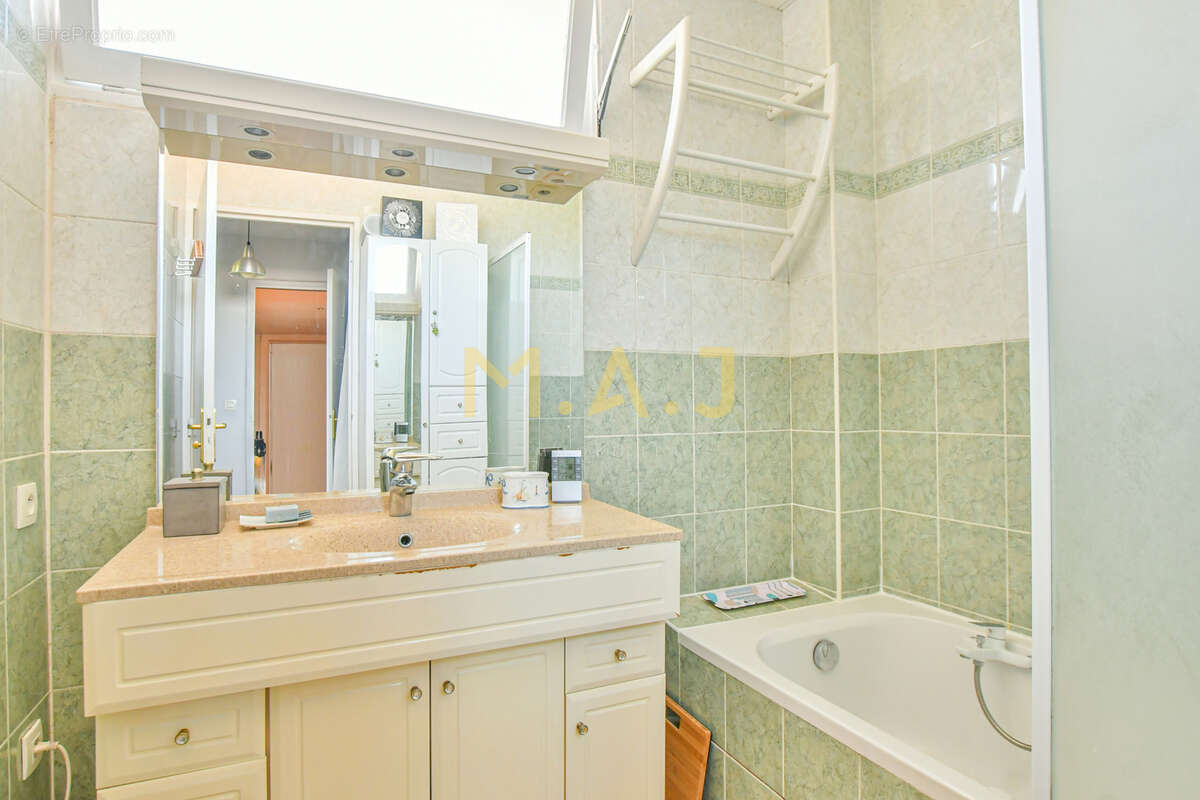 Appartement à LE PERREUX-SUR-MARNE