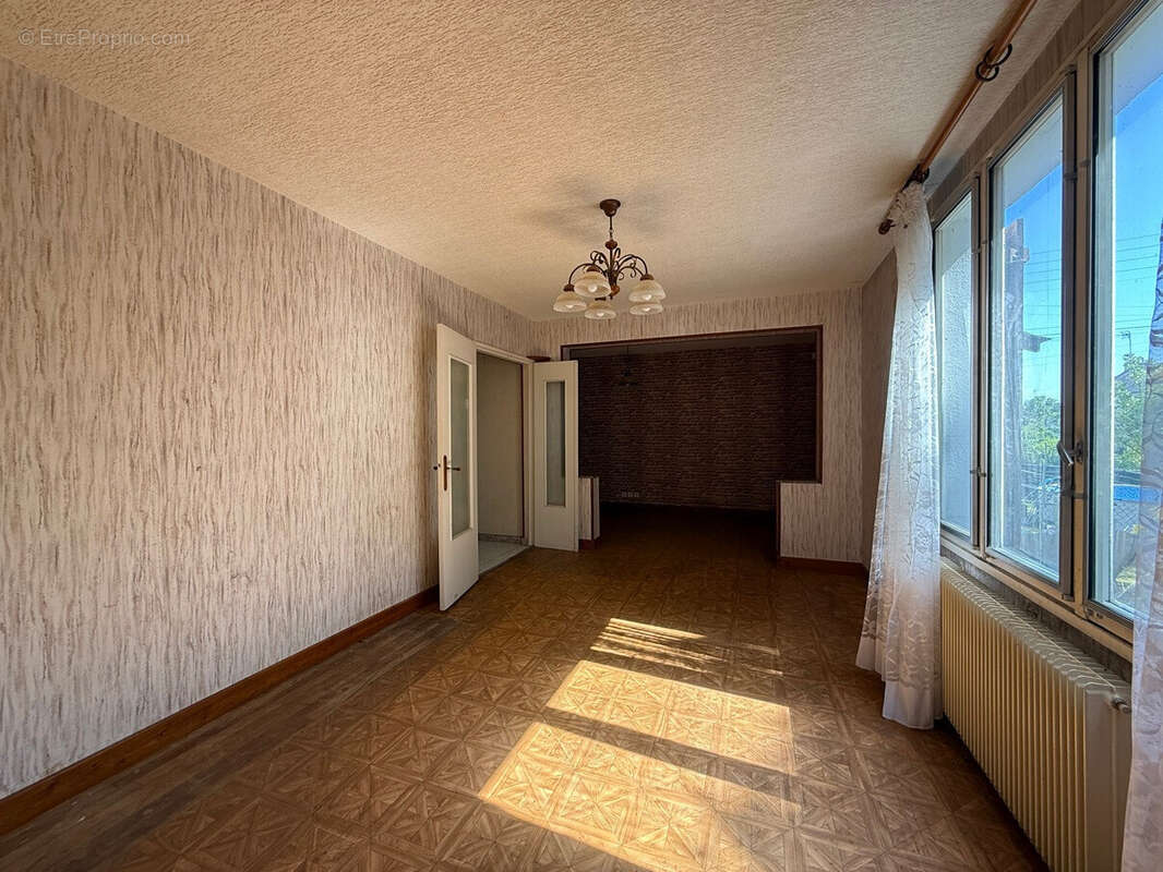 Maison 105 m² à Issoudun  - photo 2