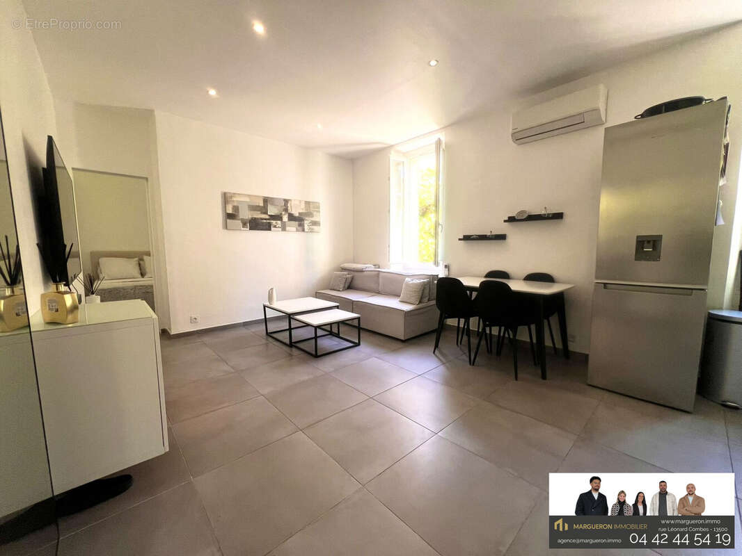 Appartement à CARRY-LE-ROUET