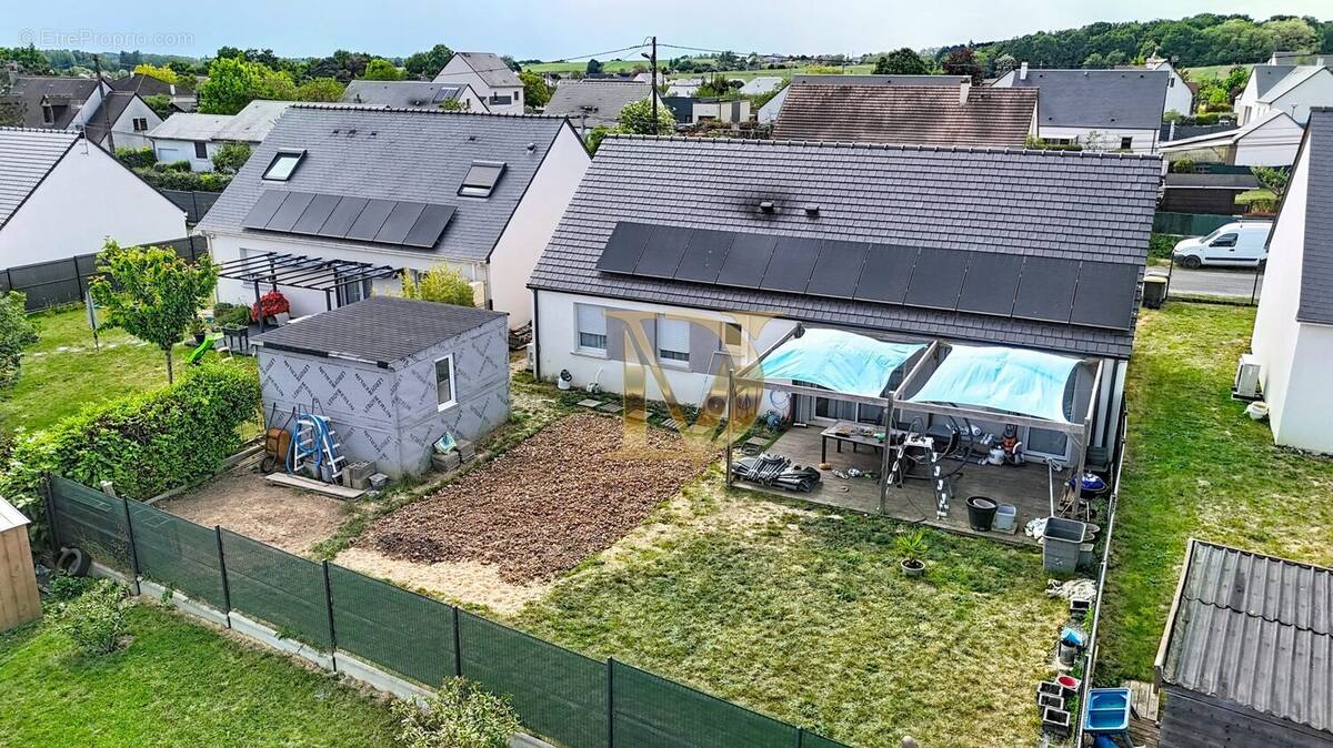 Maison à LA CROIX-EN-TOURAINE