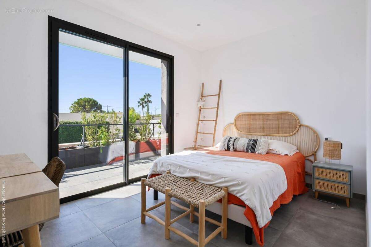 Appartement à LA FARLEDE