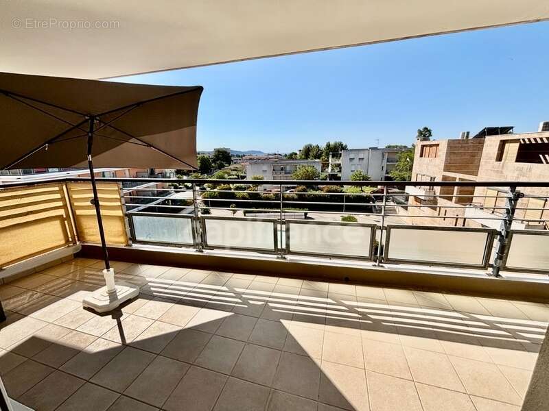 Appartement à vendre 3 pièces LA CIOTAT (13) - photo 6