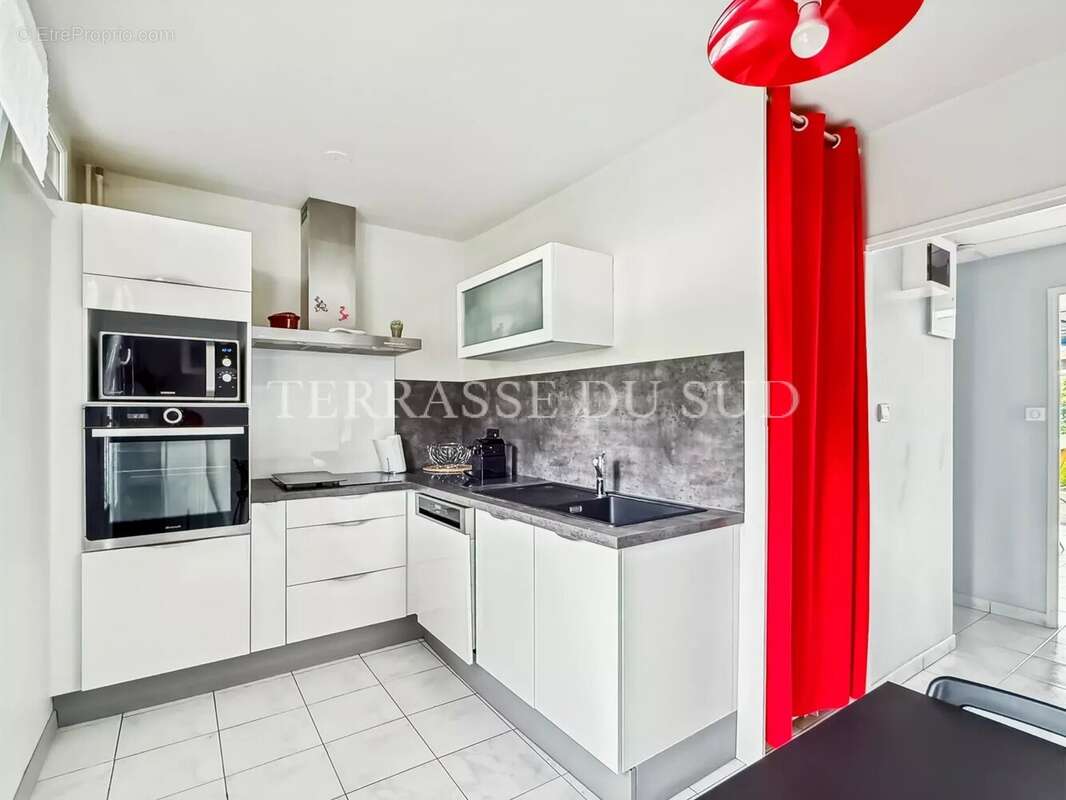 Appartement à MARSEILLE-12E