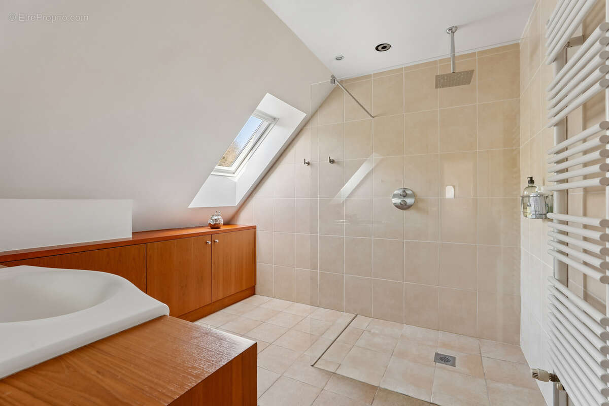 Maison à SAINT-GERMAIN-EN-LAYE