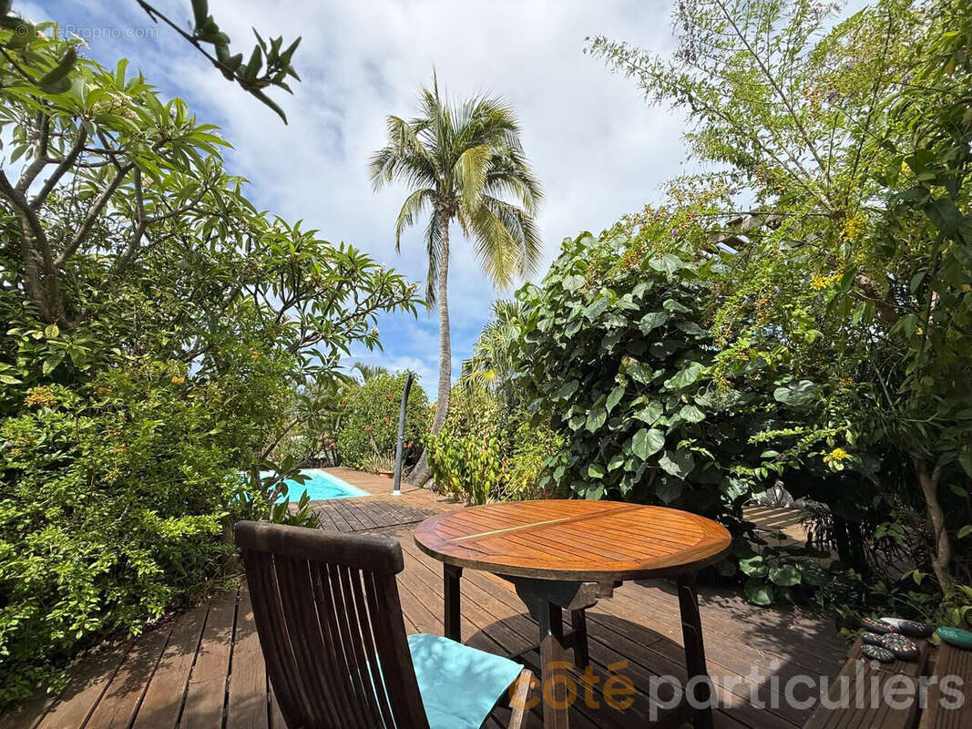 Maison à L&#039;ETANG-SALE