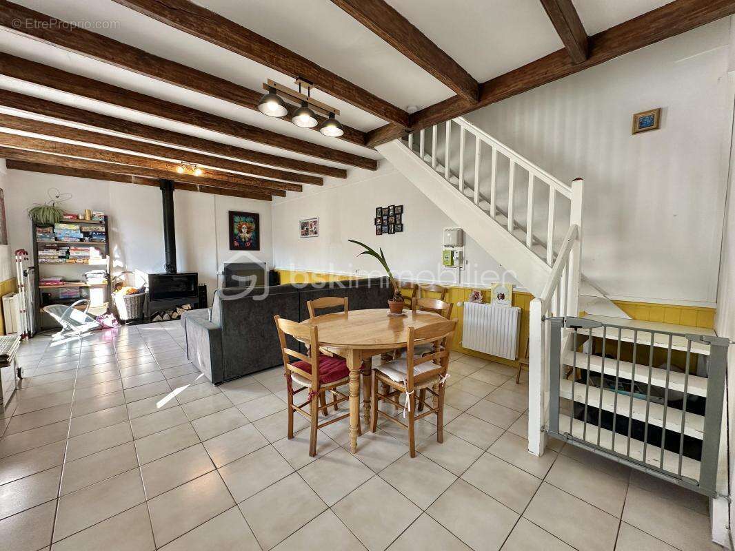Maison 4 pièces 85 m² à La Forêt-Fouesnant - photo 2