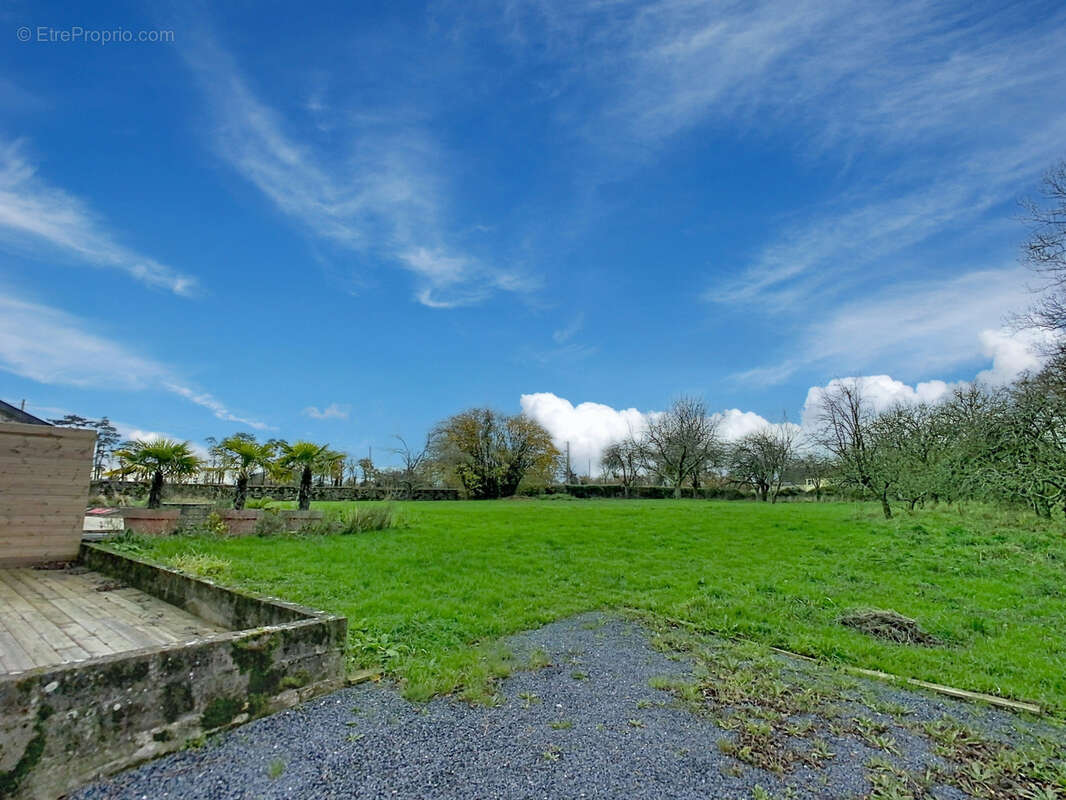 Maison à PICAUVILLE