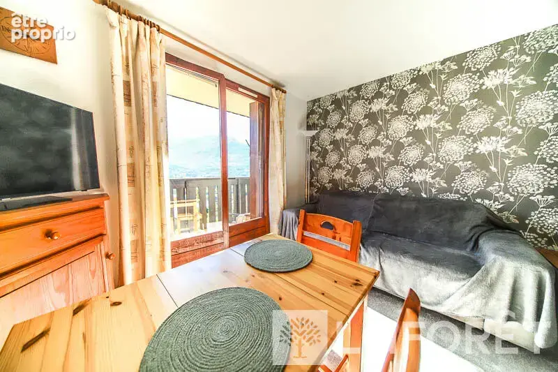 ** appartement - type 2 + cave - embrun 2 pièces - photo 7