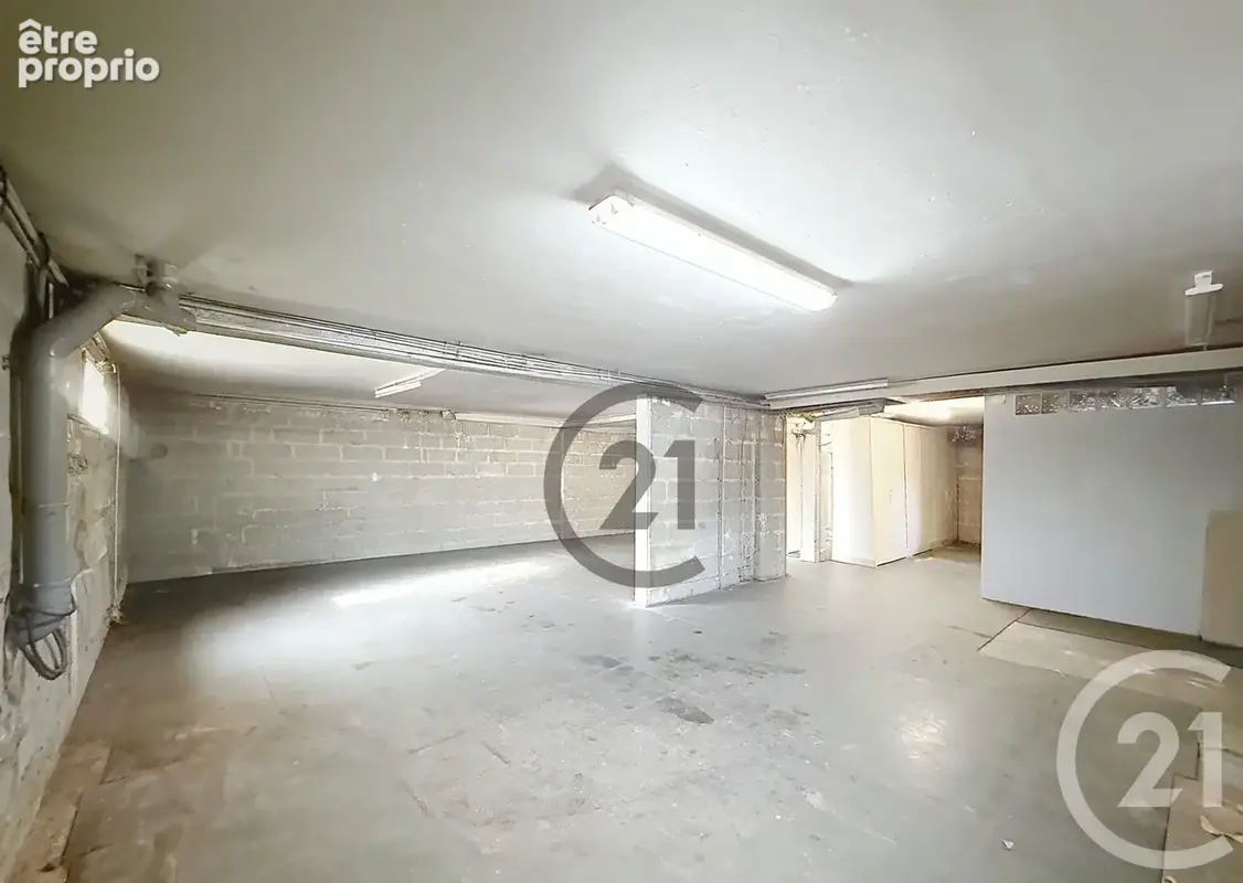 Maison 6 pièces 157 m² à vendre à Varennes-Jarcy (91480) - photo 15