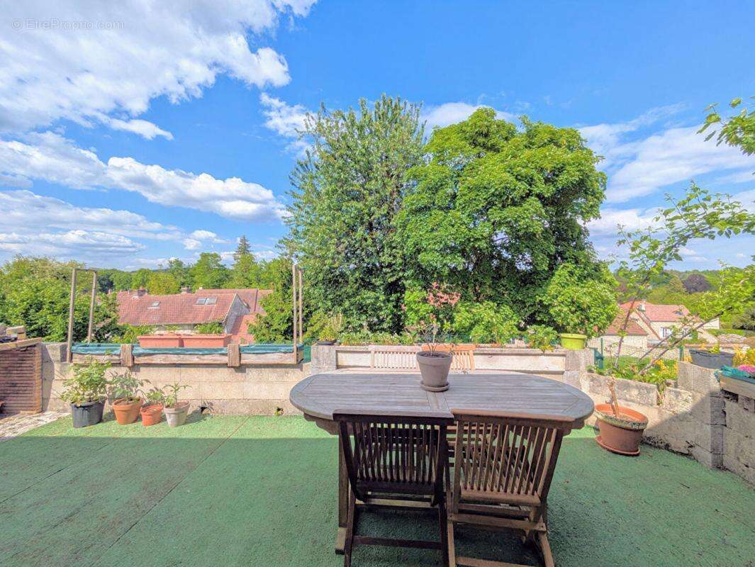 Maison à BRUEIL-EN-VEXIN